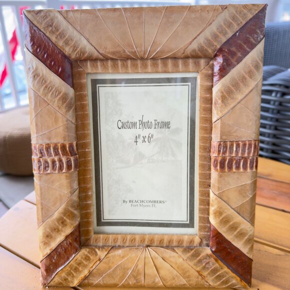 Vintage Natural Leaf Husk Picture Photo Frame 4" X 6" Beachcombers Fort Myers FL - Picture 2 of 8
